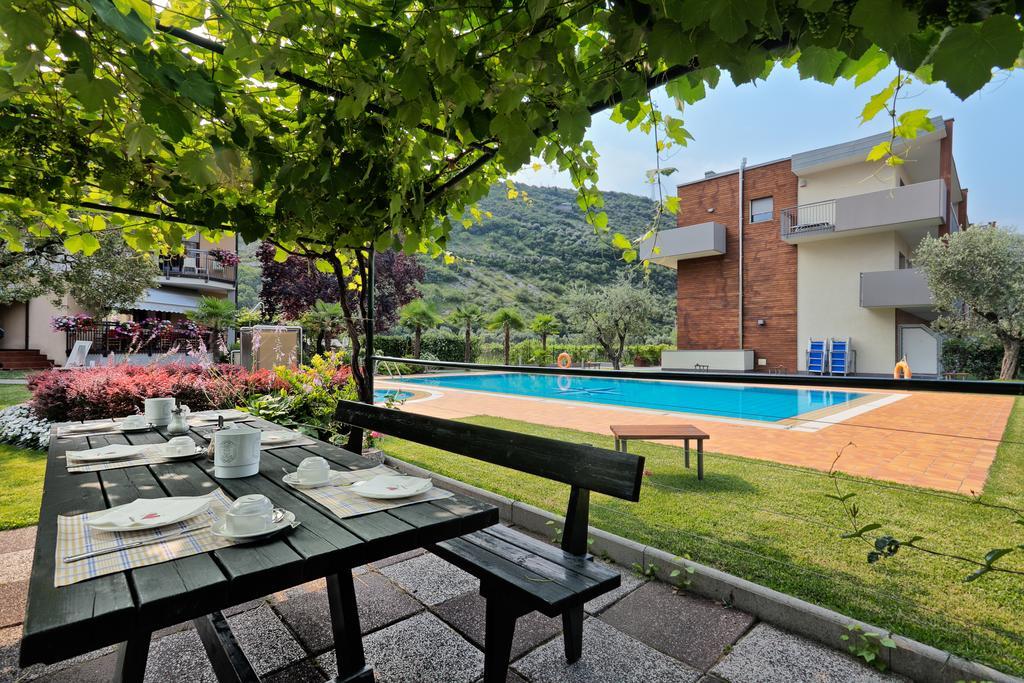 Sporthotel Villa Stella Torbole Sul Garda Esterno foto