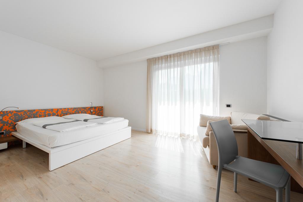 Sporthotel Villa Stella Torbole Sul Garda Esterno foto