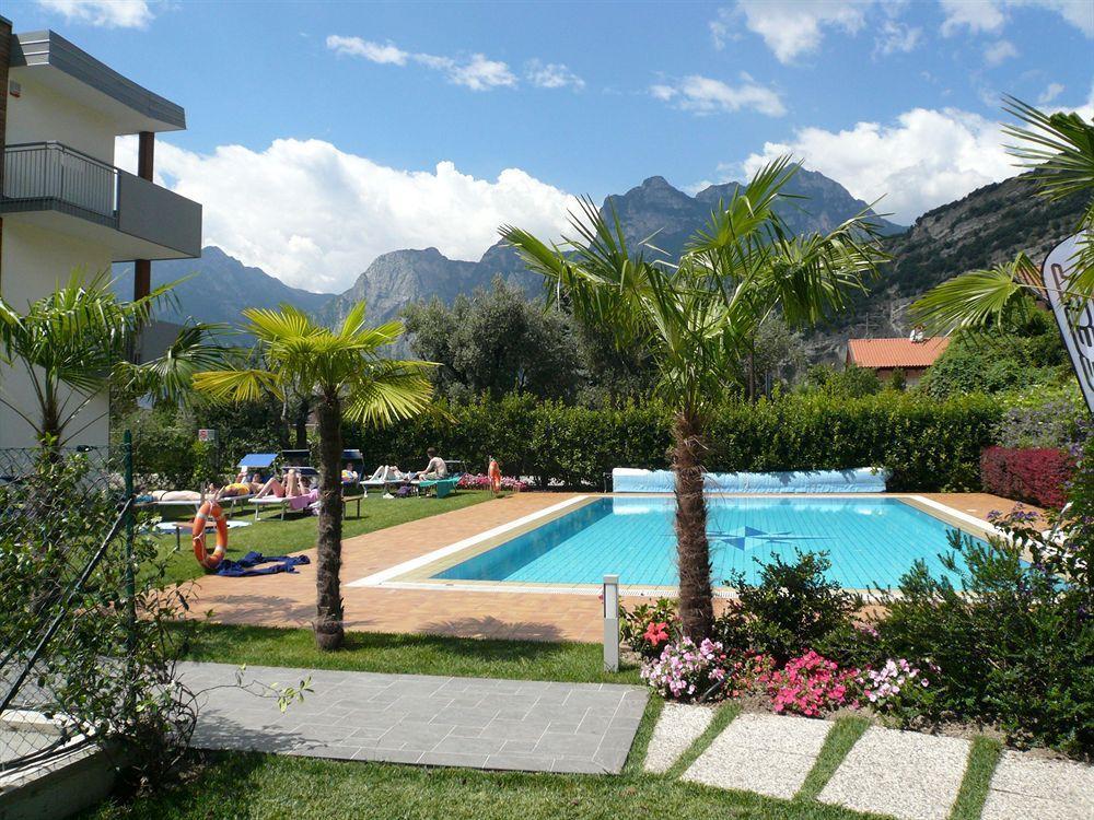 Sporthotel Villa Stella Torbole Sul Garda Esterno foto