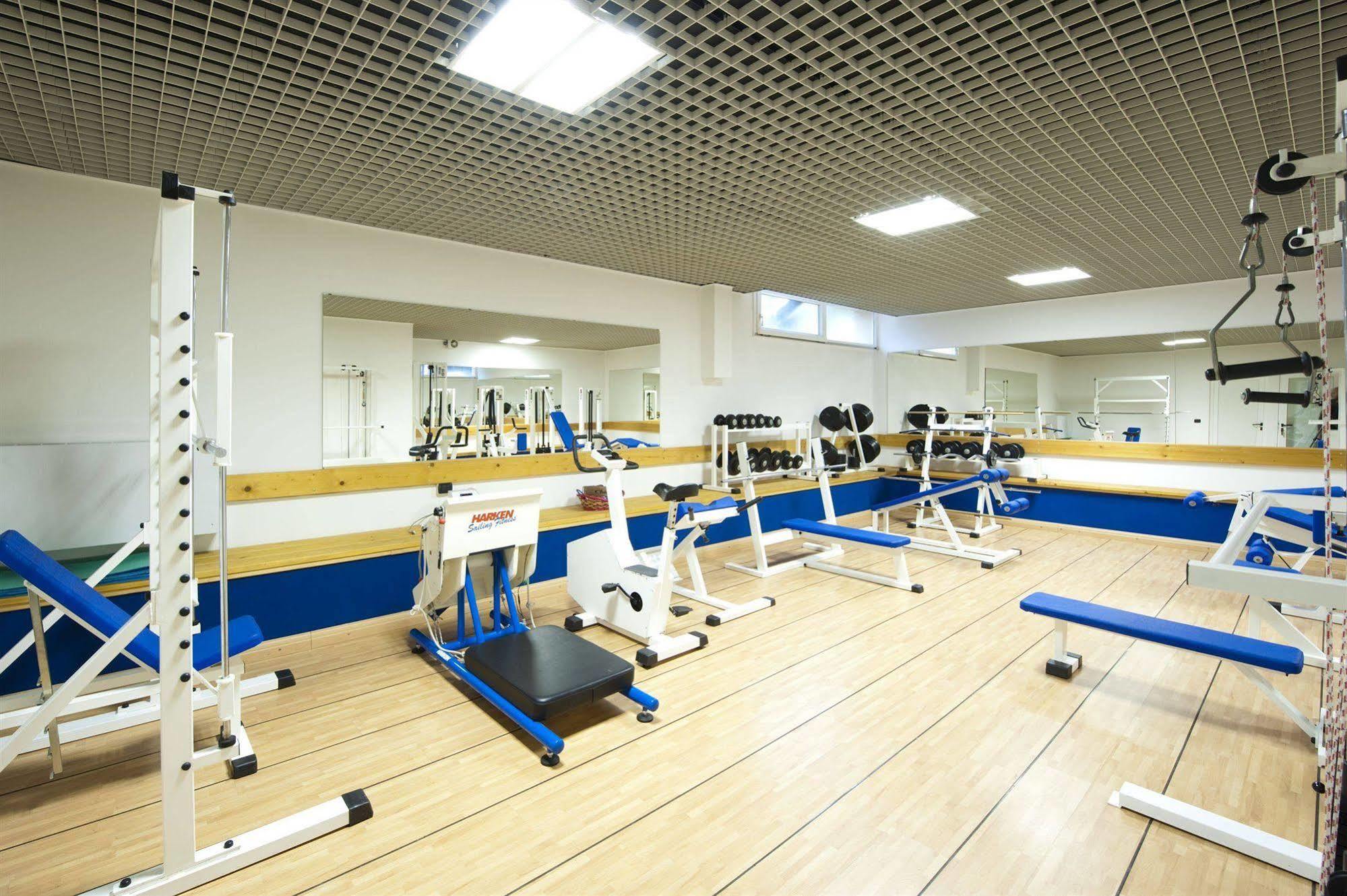 Sporthotel Villa Stella Torbole Sul Garda Esterno foto