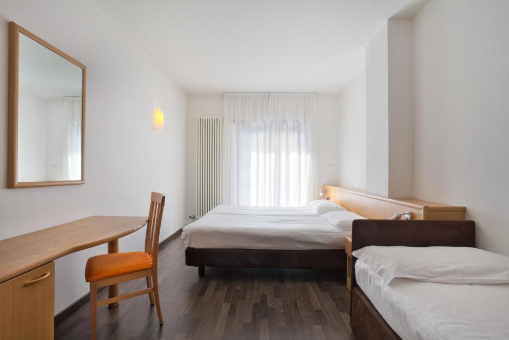 Sporthotel Villa Stella Torbole Sul Garda Camera foto